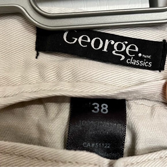 🌼3/$15 George Shorts - Picture 4 of 5